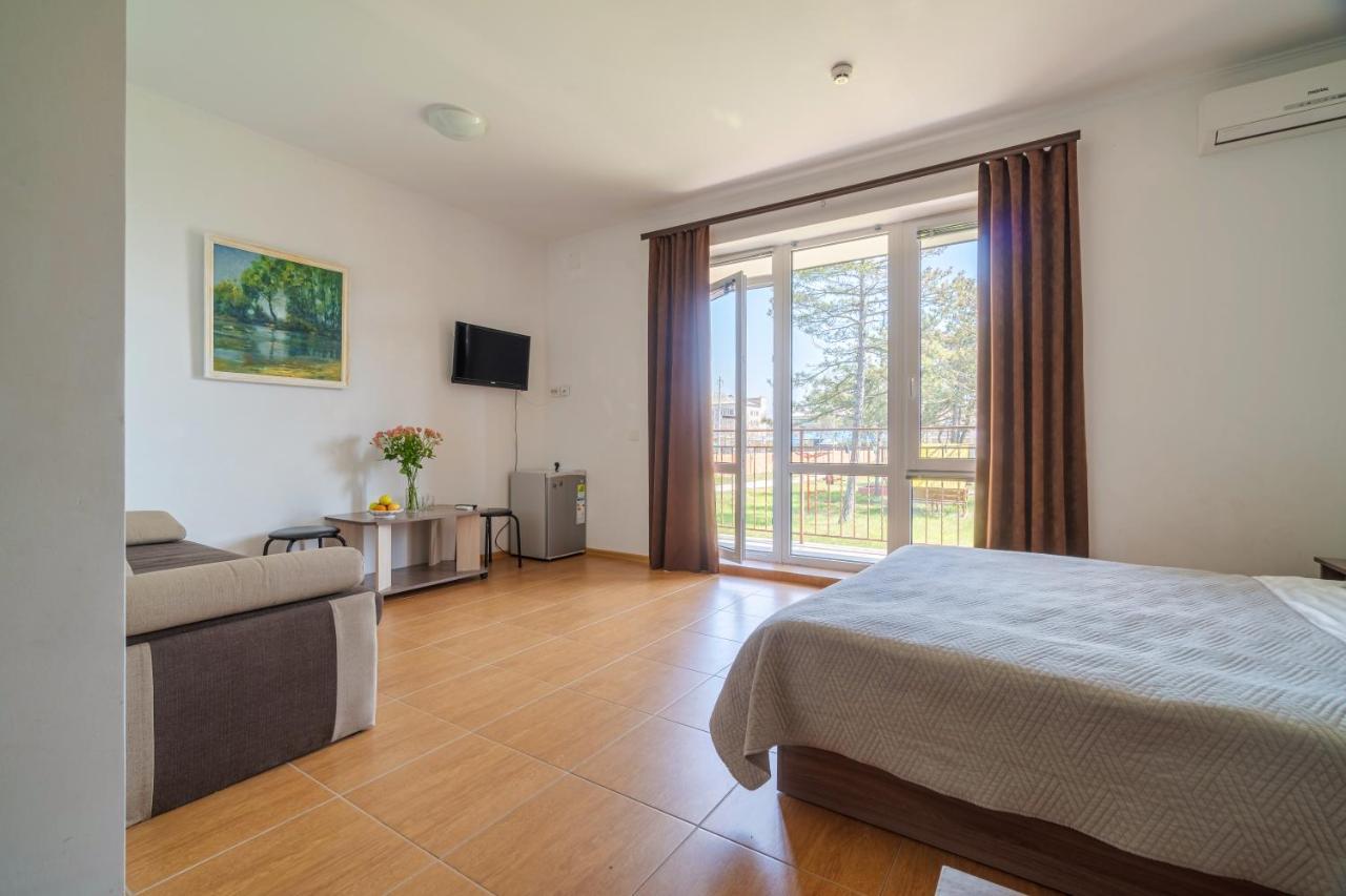 Пальмира Otel Koblevo Dış mekan fotoğraf